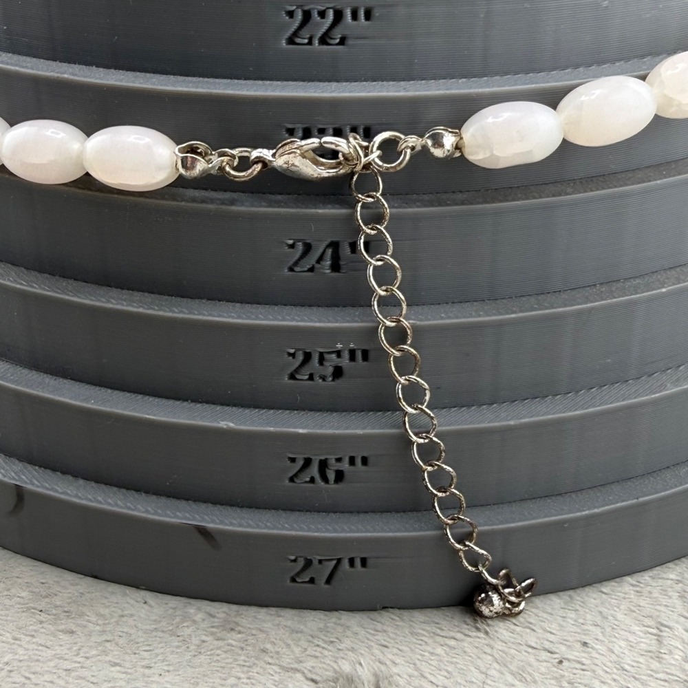Estate Beaded Necklace White Chunky Resin Adjustable‎ 24in - Picture 7 of 8